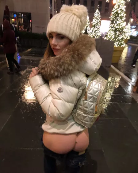 Sydney Cole in fur hoodie showing her ass in Rockefeller Plaza by jj_dynomite