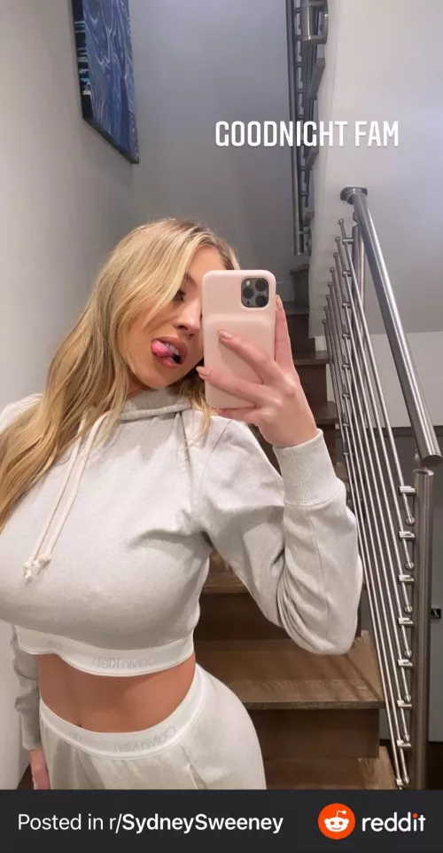 Sydney Sweeney by jseth384