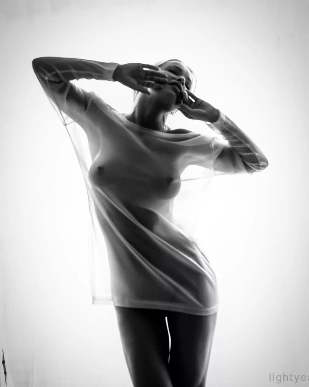 Sylvia posted by thr0w4w4ysoon