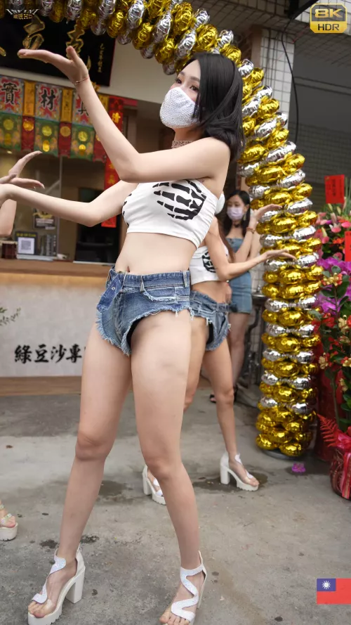 Taiwanese Dancer upshorts [video link in comments] by ohhappyday3