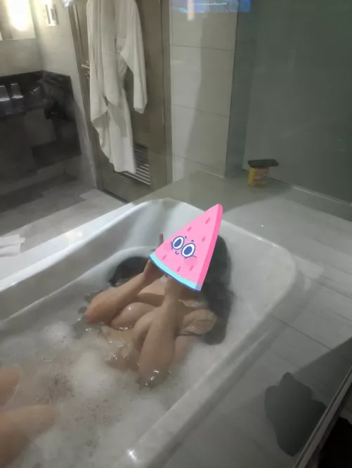 Take a bath with me(f)? ;) by throwawaycebuana