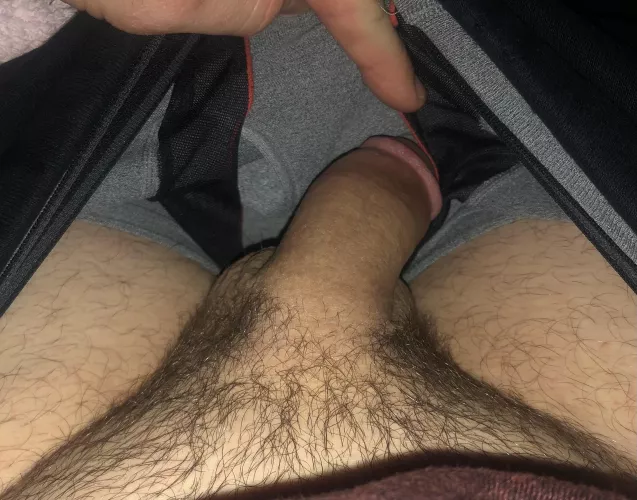 Take a peek by BillyBatWing