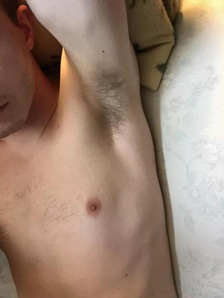 Take a sniff by peroniam