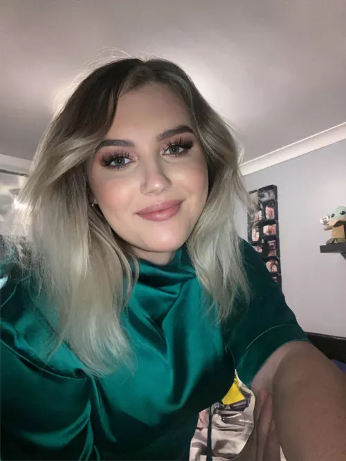 Take me to dinner? 🥺 by ClassyLady-