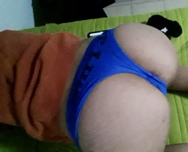 Take my panties off by sahra___2