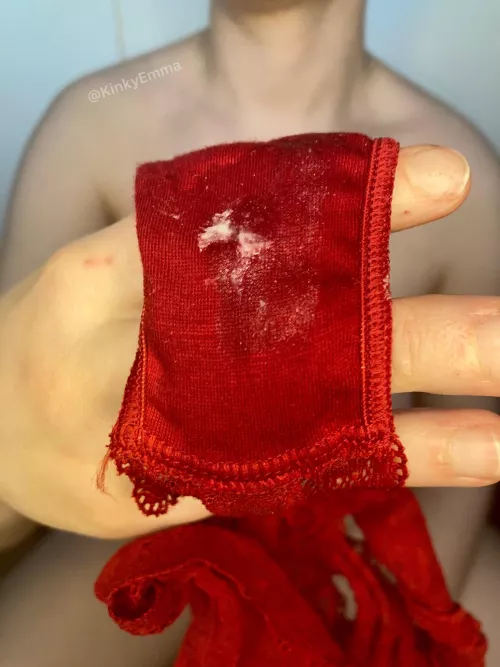 Take them in your mouth and clean them for me by Kinkyemma00