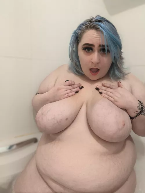 taking a bath 💖🥺 by bbwbaybie