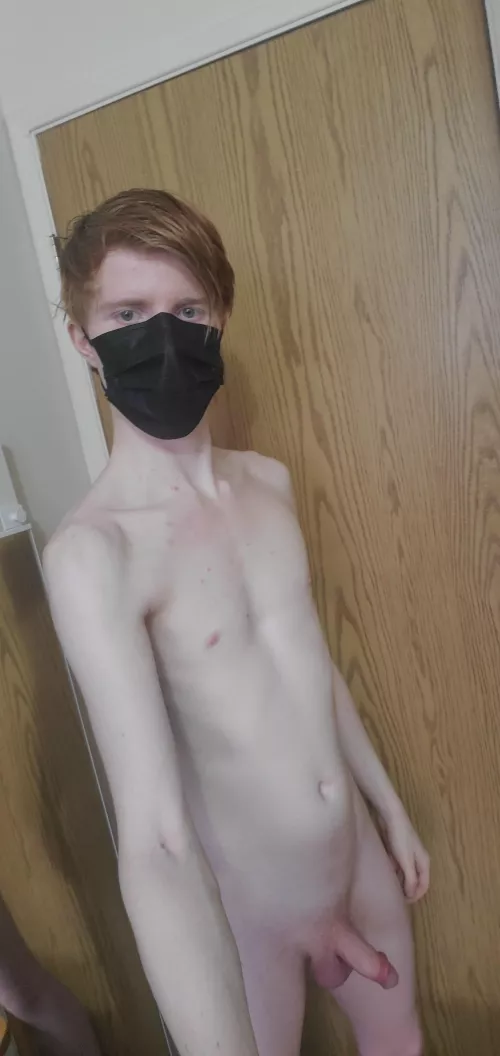 Taking a morning nude pic makes me feel happy ☺️ by mikuk_