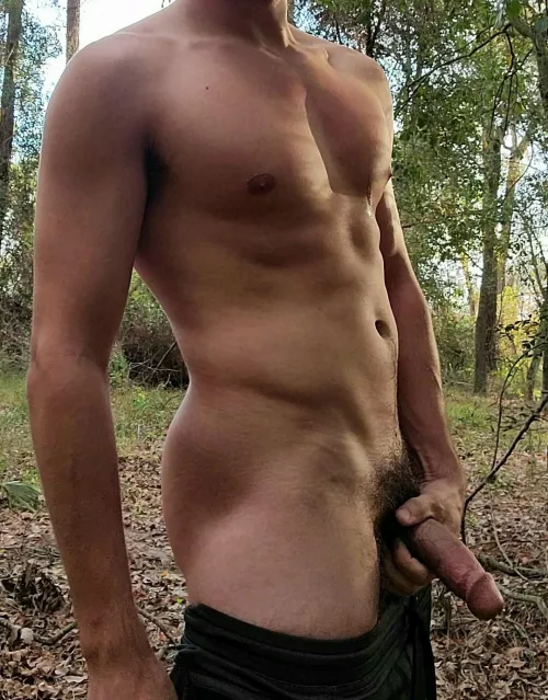 Taking advantage of that golden hour light 😏 by hungboy_6