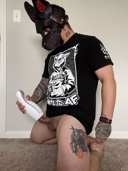 Taking care of some things before work… by Gummybearz_87