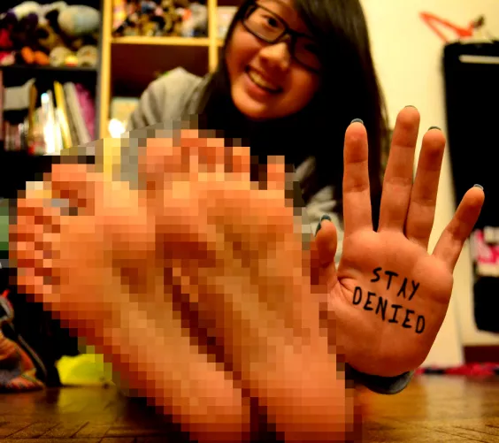 Talk To The Hand by taeyeon762