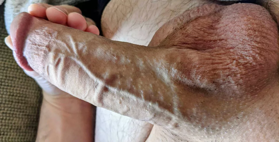 Tall and built like a horse by SixFootFour200lbs