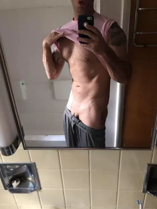 Tall and talkative by mas157mas