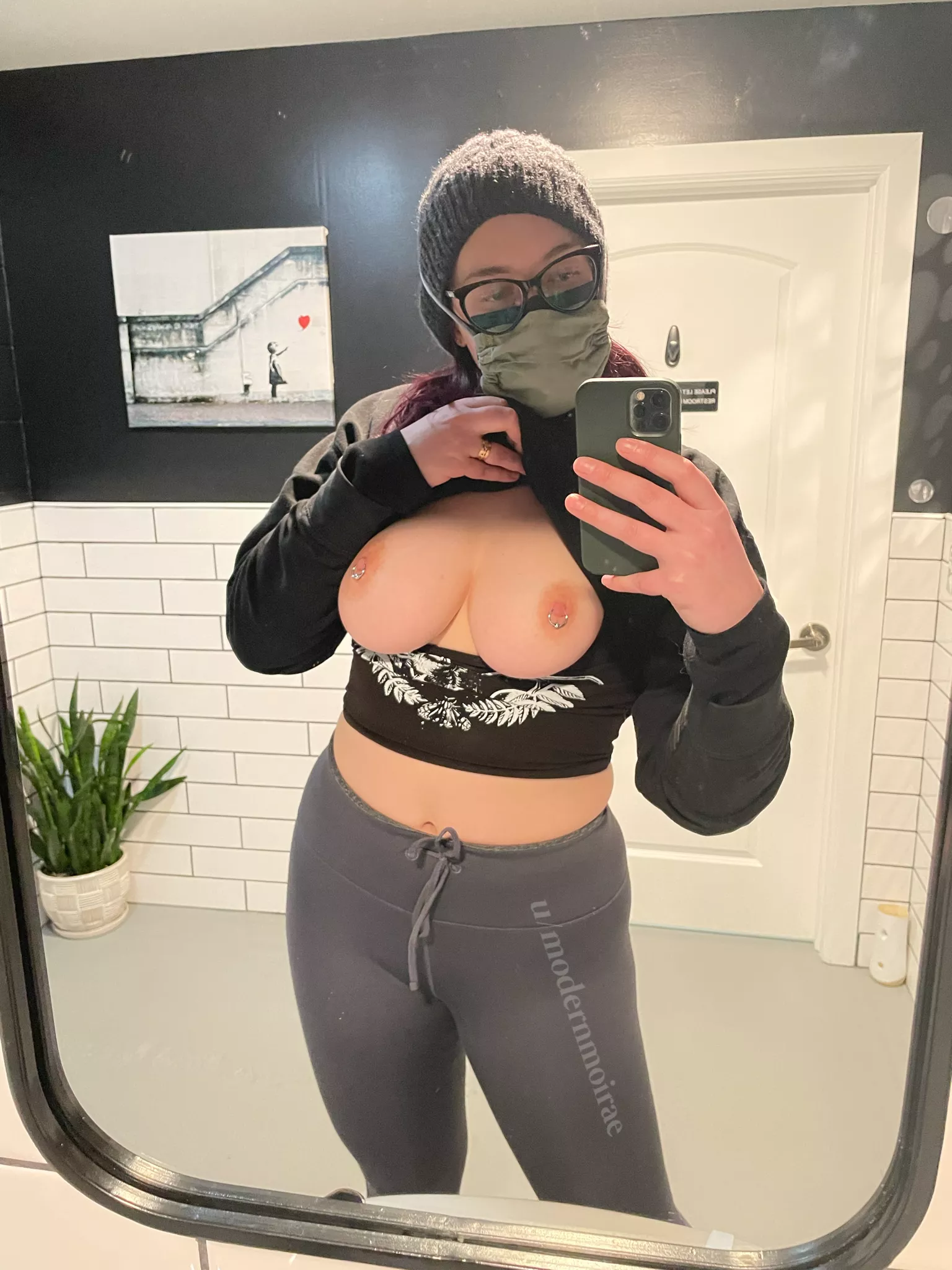 tall going wild, in the wild [f] 5’11” posted by ModernMoirae