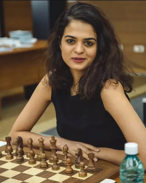 Tania Sachdev by tomsmiththrowaway10