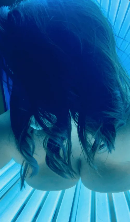 Tanning bed cleavage. by UrFavMilfy