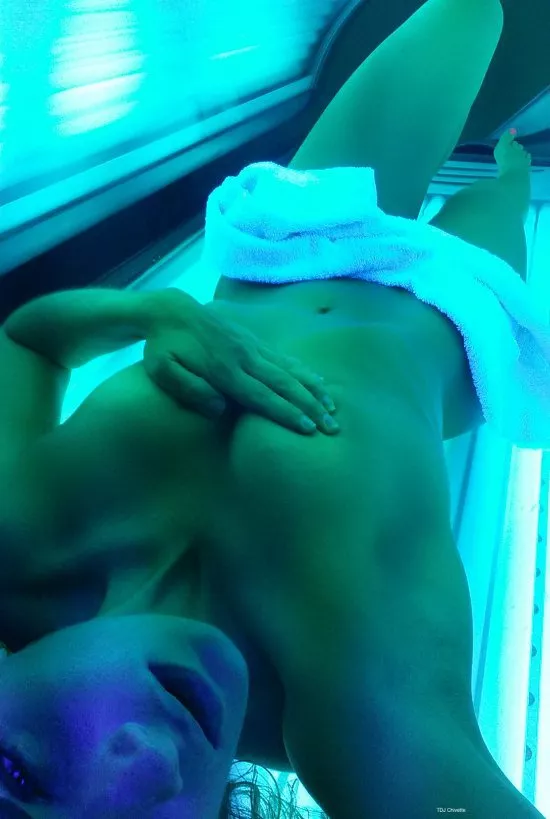Tanning bed posted by Still_made_sense