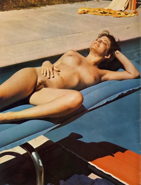 tanning by JuliaSeth