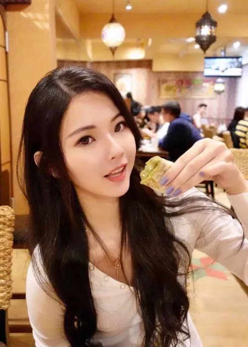 tasty snack by spazztronic