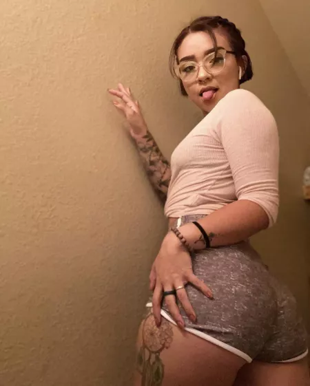 Tats and booty shorts by [deleted]