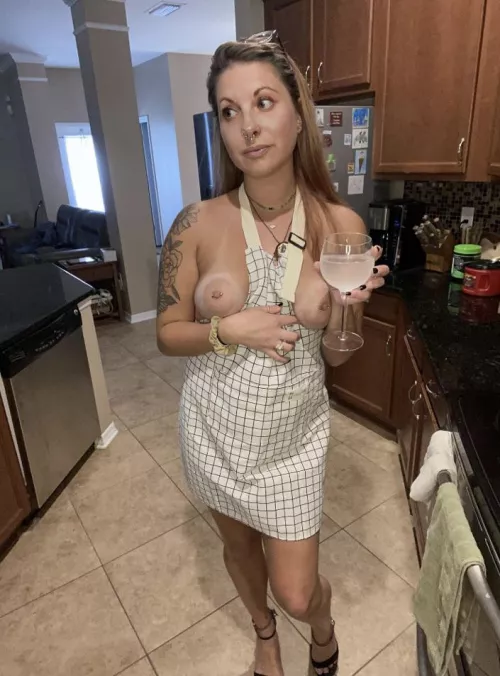 Tattooed milf party hostess by hornyguy24769