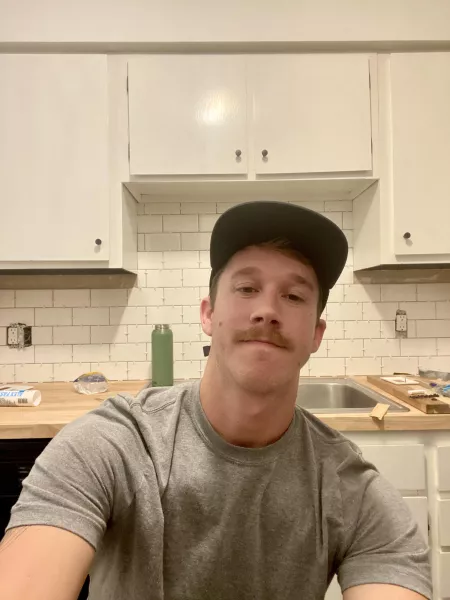 Taught myself how to tile and didn’t completely ruin my kitchen. Thanks, YouTube university. by Zealousideal_Fold641