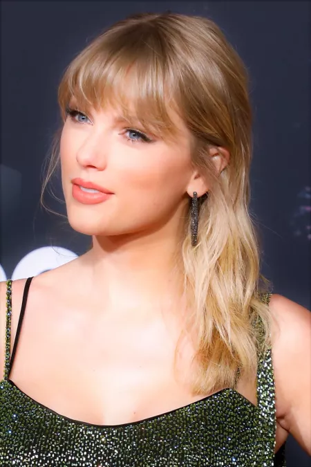 Taylor Swift by andothercelebs
