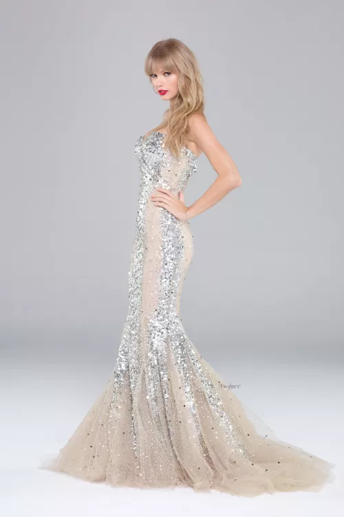 Taylor Swift by starkiller743