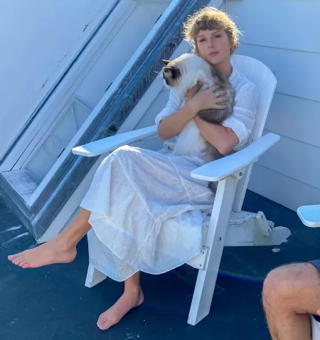 Taylor Swift by ActualJohnFKennedy