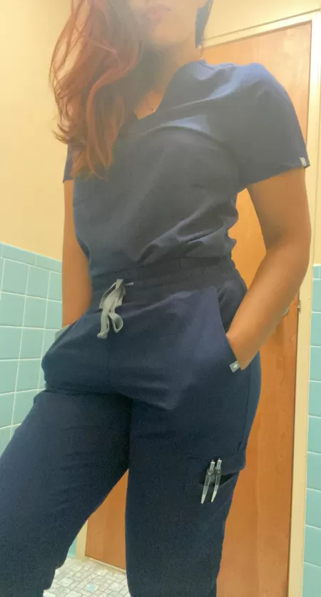 Tbh I steal pens and hearts (f) by Sunnydays_88