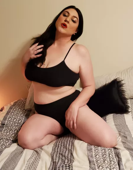 TBH Right now I'm just horny 💋🖤 by MistressMoxxi