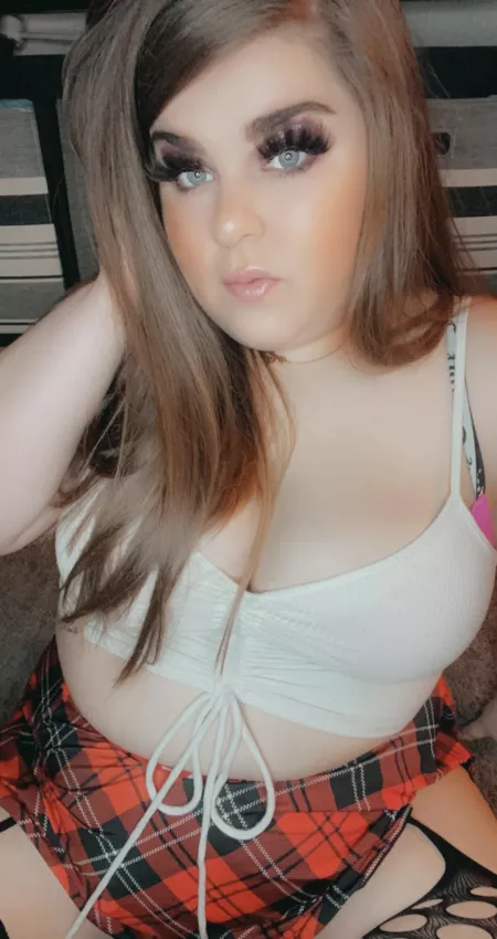 Teachers pet🍎 by Prinxesskittyfeet