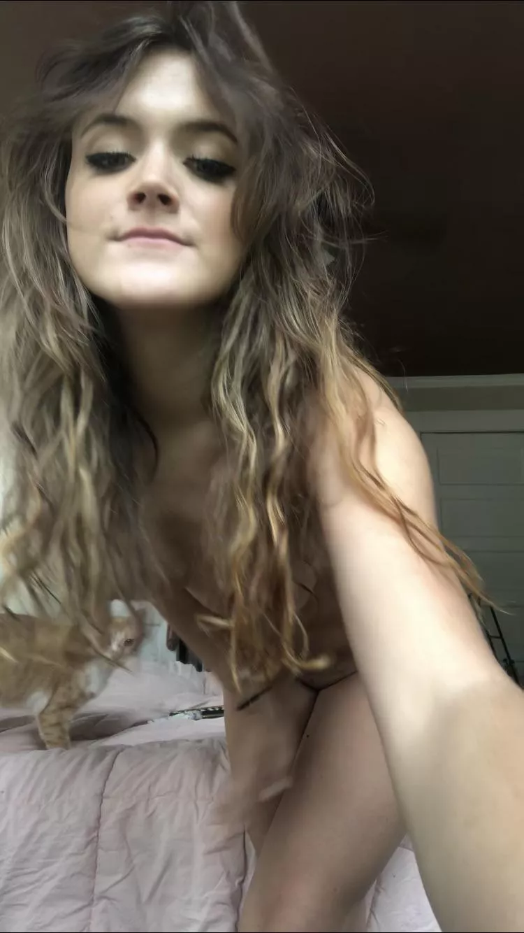 tease posted by GoodnessGracie1