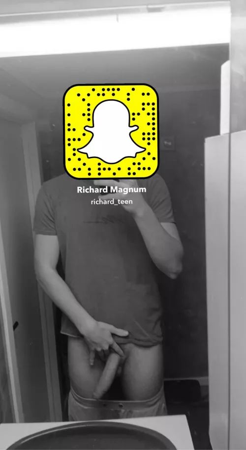 teen with a horse dick by Richardmagnum68