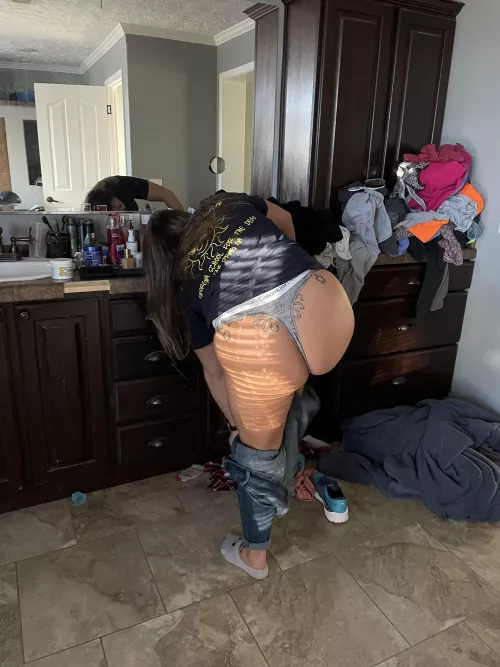 Tell me a secret, you wife doesn’t know! Kik Ben10hollis by hoowants2no