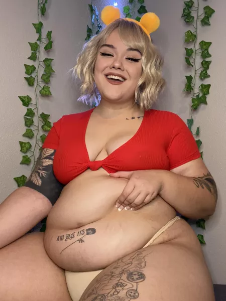 Tell me how beautifully fat I am 😈 by RosieMarieFeedee