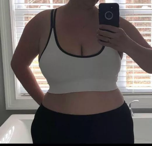 Tell me how you’d use my milf wife’s body by conthrow2021