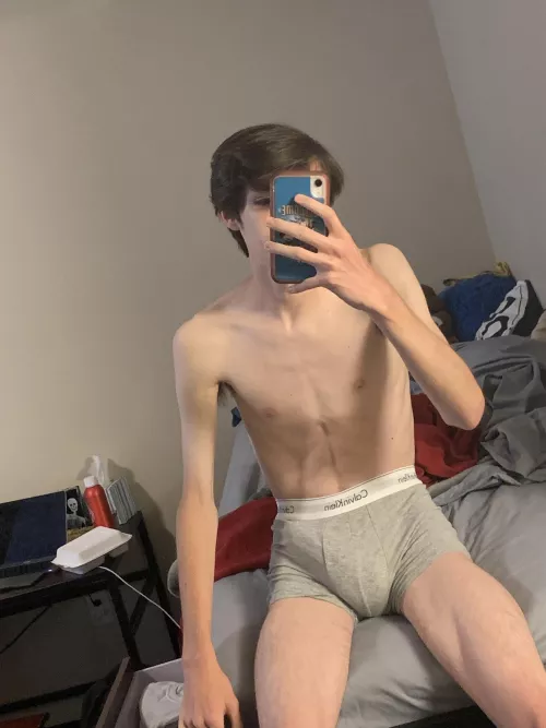 Tell me if you can see it 🙈 by dms_are_open