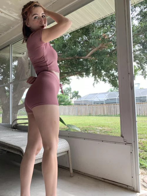 Tell me what looks juiciest by swallowpeaches