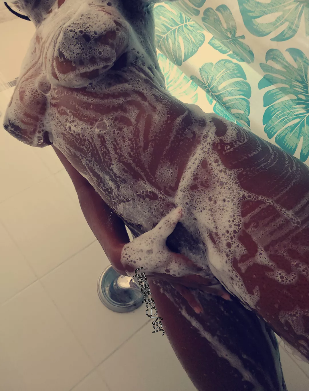 Tell me your dirtiest thoughts... posted by JaySaharah2