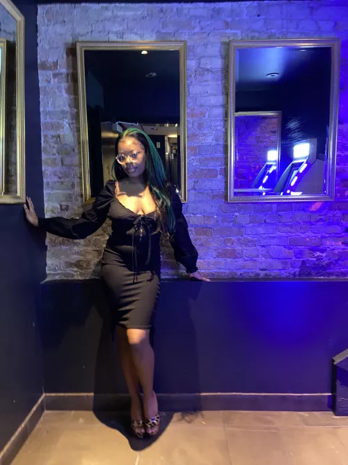 Temptress 💚 by blackhottie99