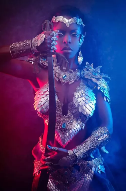 Teresa Fractal - Warrior Queen by CascadiaBrowncoat