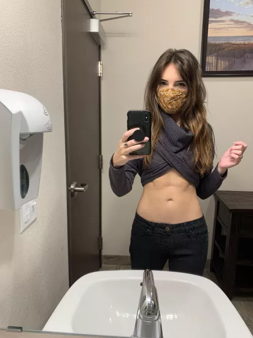 Testing how much you truly enjoy tummies over tits (; by hedonist-honey