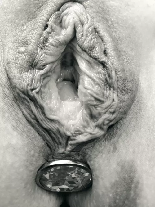 TEXTURE, CONTOURS, AND SO MUCH MORE by piercedchorizo