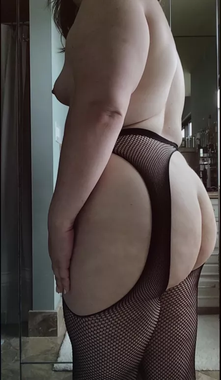 TGT[F] (thank god tomorrow’s Friday) by saycheeseGW