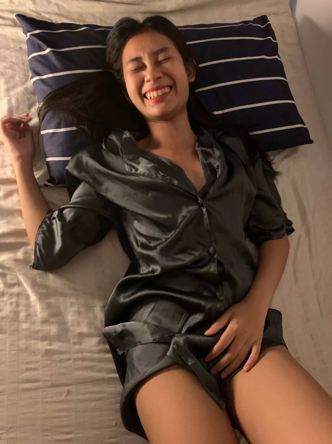 Thai girl being funny 😆 posted by Littlepan123