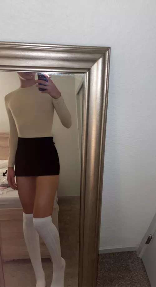 thanksgiving ready🎀 happy holidays hehe😇 by Independent_Score_59