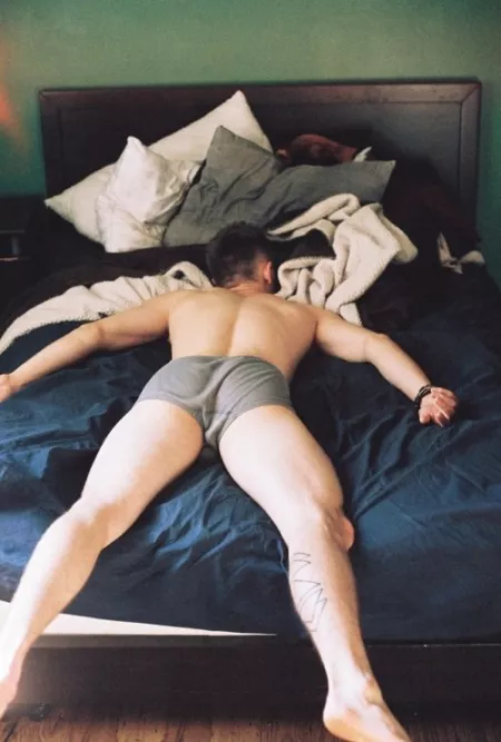 That Can't Be Comfortable by Mad4Reddit