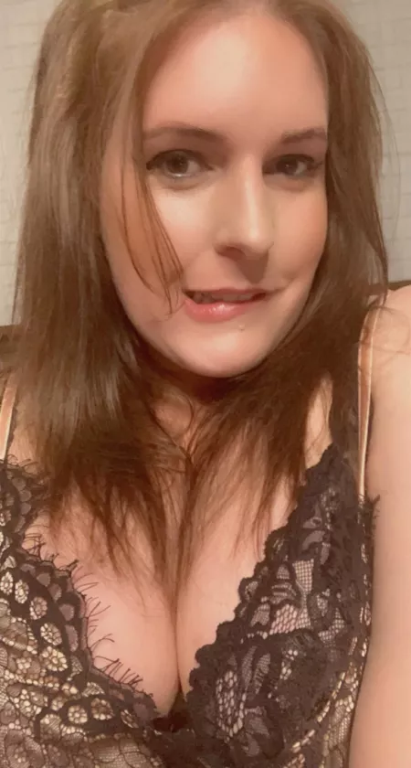 That devilish lip bite I don’t even know I do - if you turn me on, it’s natural by MaeveMinxy