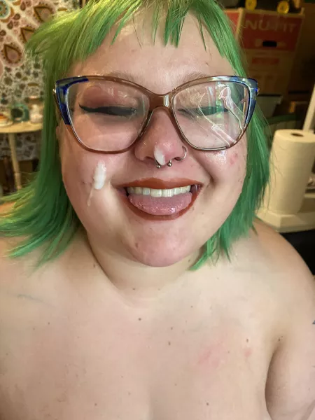 that drip on my nose tho~ by rosalieeliza